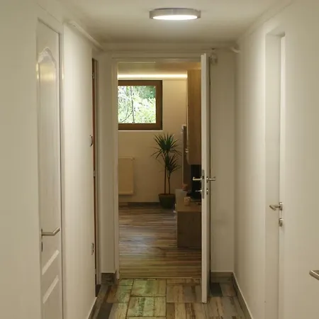 Apartment Rianas Utca Palkove *
